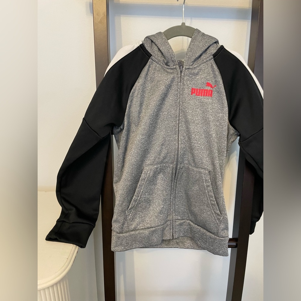 Puma Kids Gray and Black Zip-Up Hoodie. Size 7. EUC. Almost new!